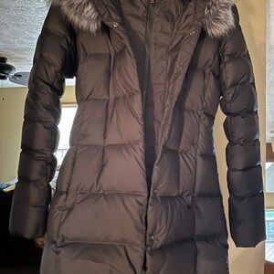 The North Face Women's Black Puffer Jacket with Faux Fur Hood